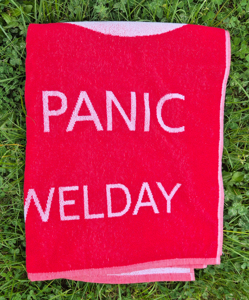 Towelday - das ultimative Handtuch für alle Fans von "Per Anhalter durch die Galaxie"